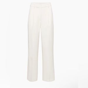 Aritzia Wilfred Light Birch Short Effortless Pants size 0